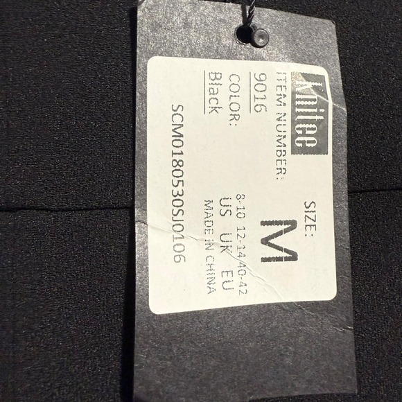 NWT Knittee black spaghetti strap side split ruffle bottom dress / gown Medium - Picture 10 of 11